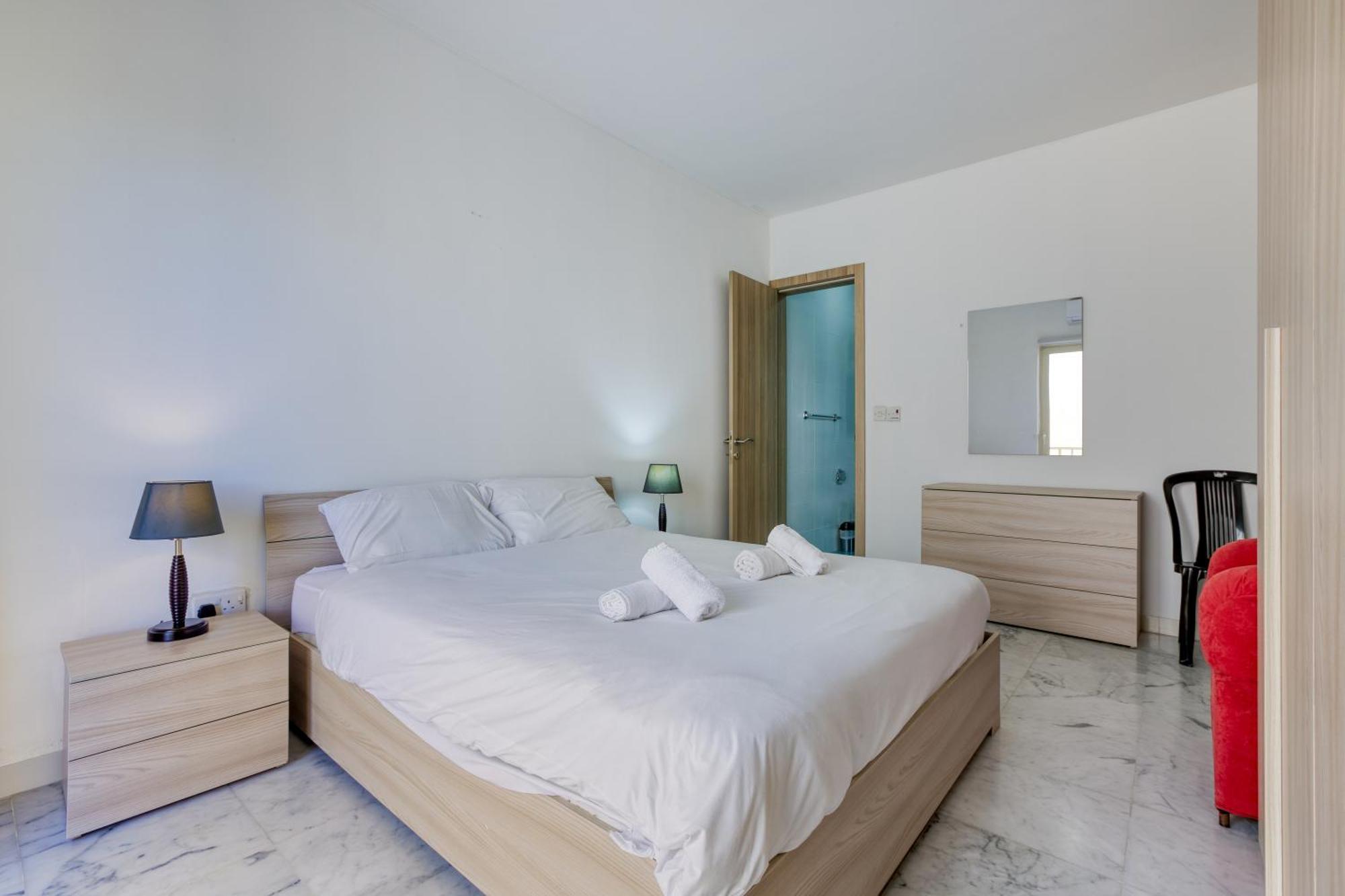 Seafront Sliema Apartment With Balcony & Sea Views By Jl Dış mekan fotoğraf