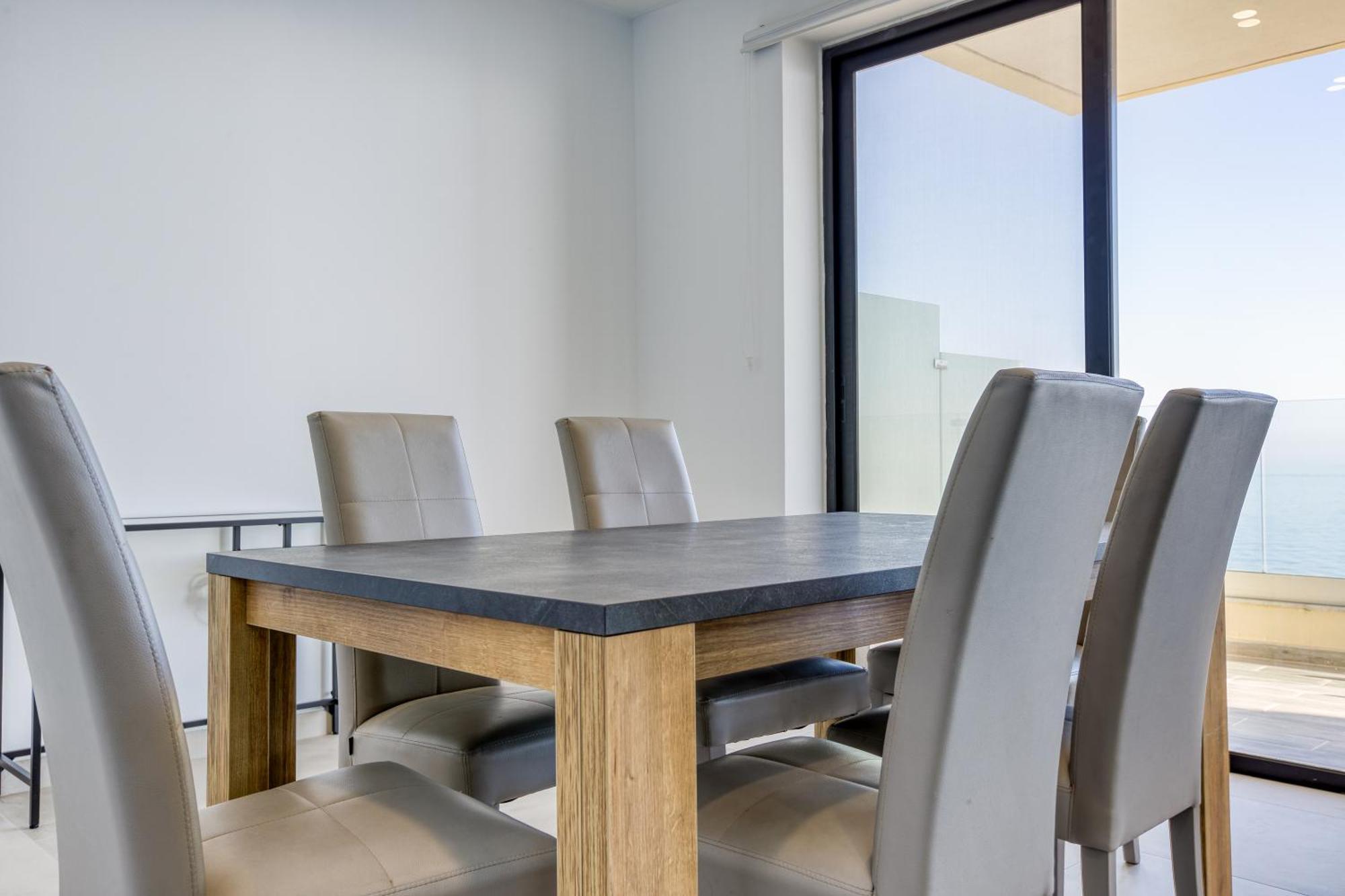 Seafront Sliema Apartment With Balcony & Sea Views By Jl Dış mekan fotoğraf