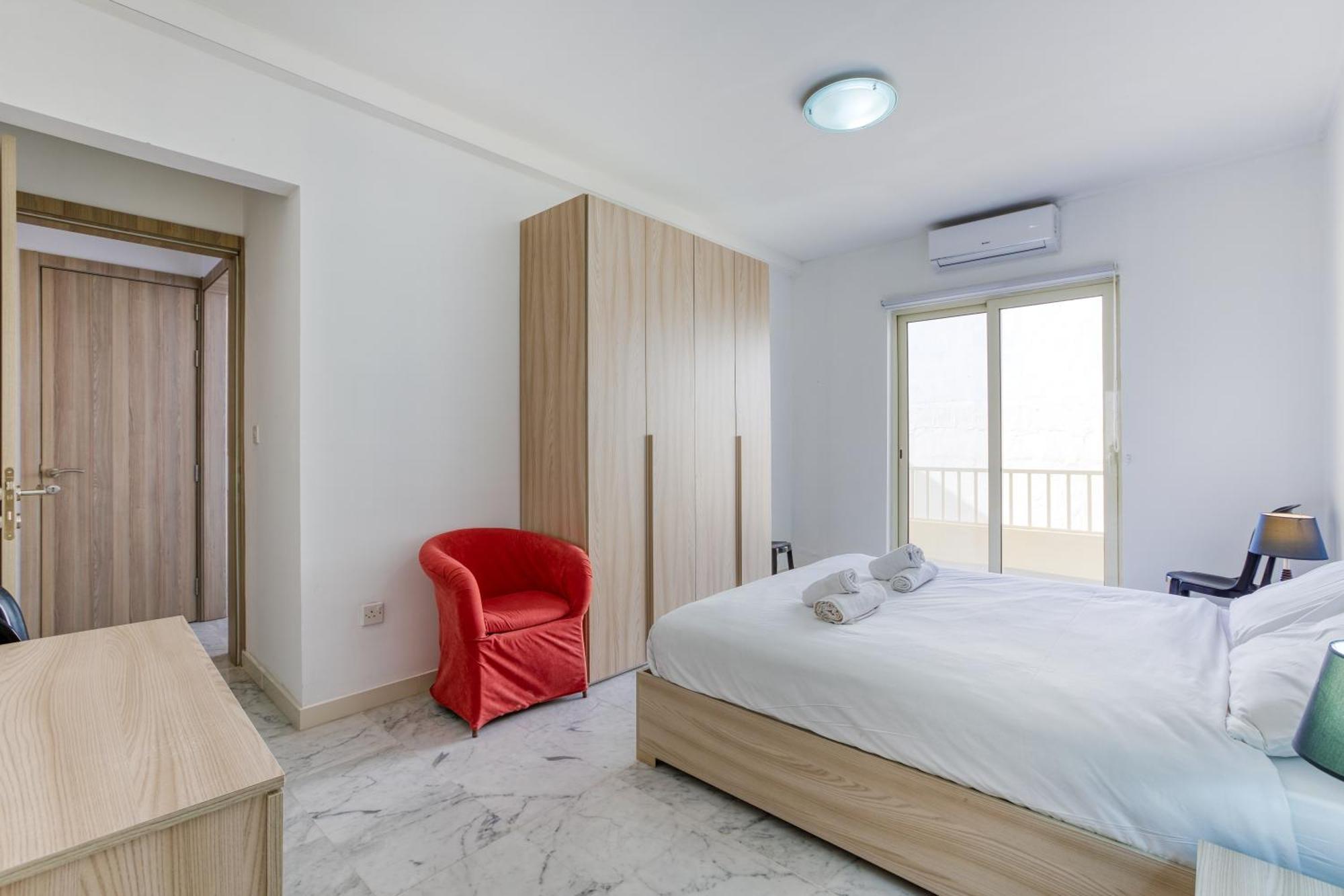 Seafront Sliema Apartment With Balcony & Sea Views By Jl Dış mekan fotoğraf